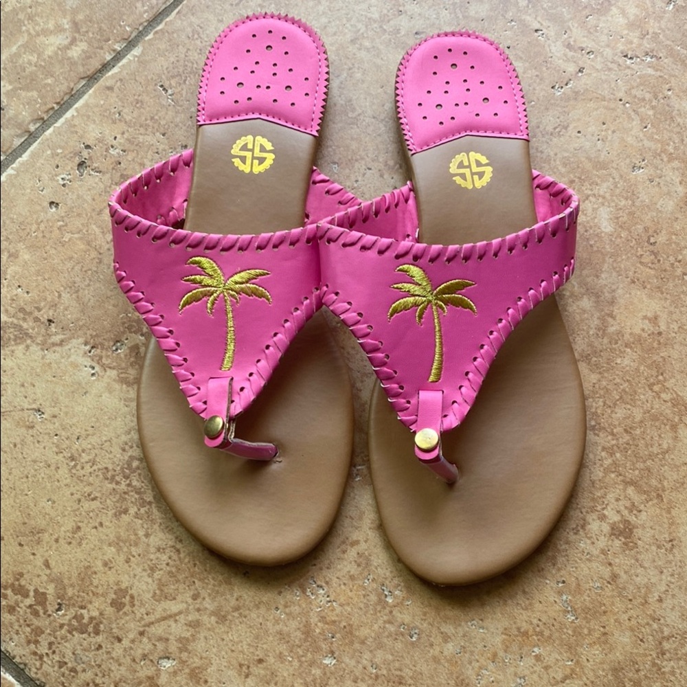 Simply southern pink palm tree flip flop size 9